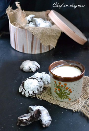 chocolate crinkle cookies