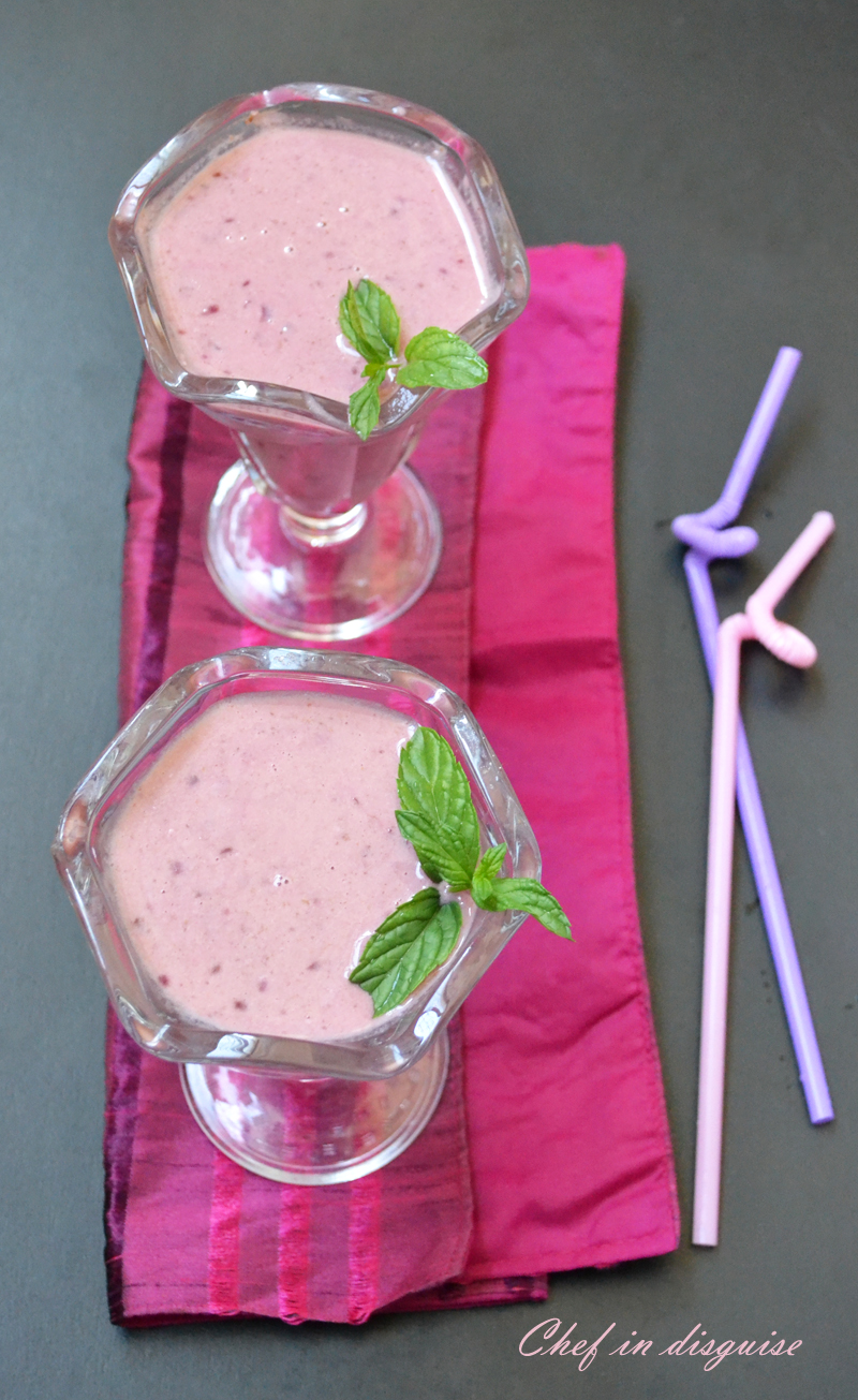 peach and cherry smoothie