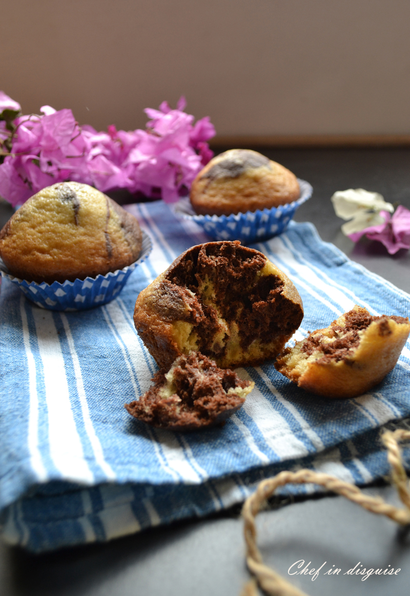 Marble muffins made with sourdough and olive oil