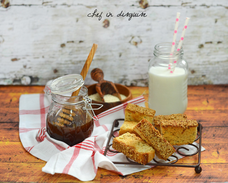 Biscotti with honey and sesame crunch topping