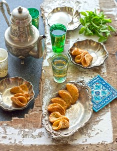 Babouches moroccan honey and sesame dessert